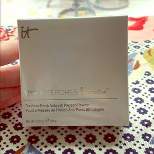 Bye bye pores illumination setting powder